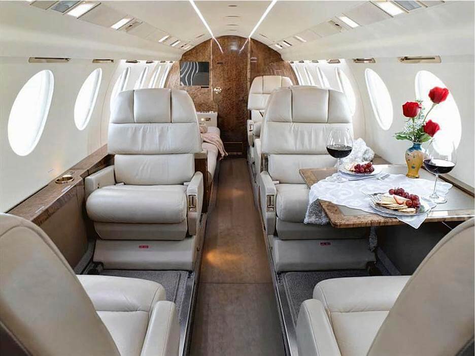 cabina Dassault Falcon 50